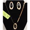 Image 1 : NEW JEWELRY DISPLAY W/NECKLACE+EARRING