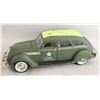 Image 1 : SIGNATURE 1936 CHRYSLER AIRFLOW (1:24 SCALE)