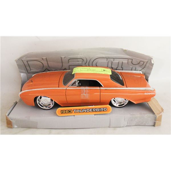 JADA 1963 FORD THENDERBIRD (1:24 SCALE)