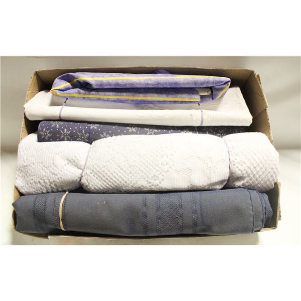 CHRISTMAS BLUE & WHITE LINENS RUNNERS &