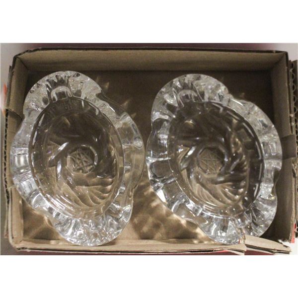 VINTAGE 2 CRYSTAL ASHTRAY'S