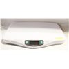 Image 1 : ELECTRONIC BABY SCALE