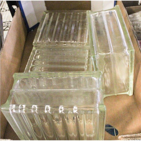 4 GLASS BLOCKS