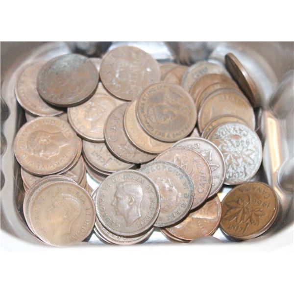 TRAY OF OLD PENNIES CANADIAN