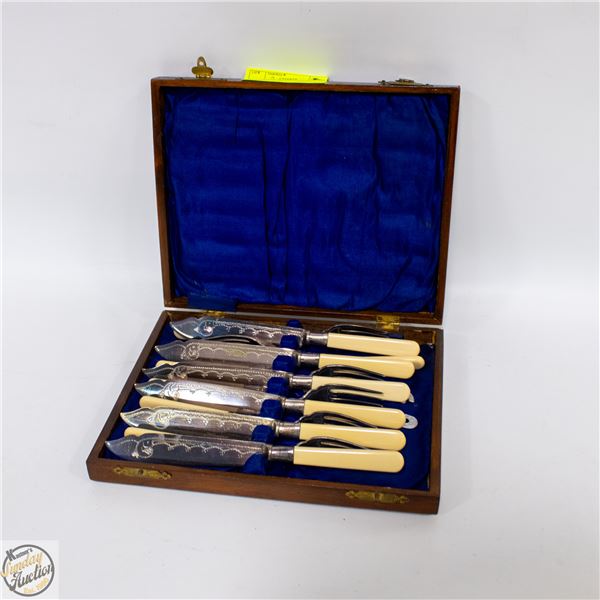 LOT OF EPNS SILVER PLATED CUTTLERY IN BOX