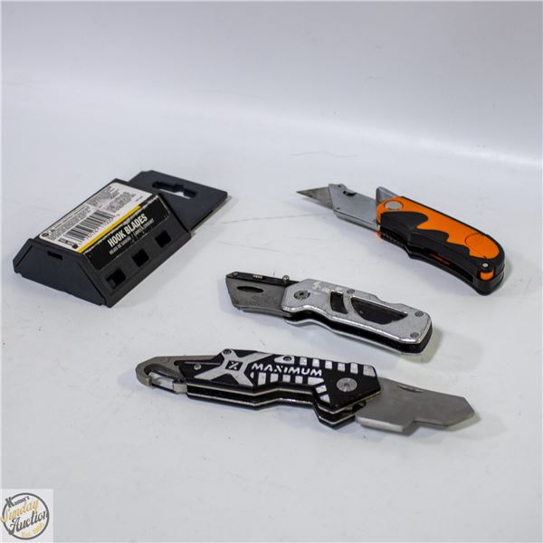 FLAT WITH 3 BOX CUTTER WORK KNIVES AND