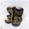 Image 1 : SNOWBOARD BOOTS - SIZE 8