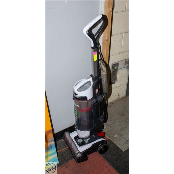 HOOVER HIGH-PERFORMANCE SWIVEL POWER