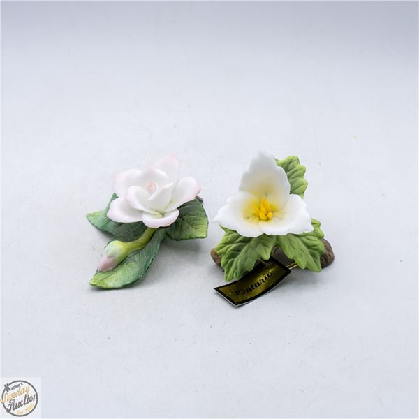 2 VINTAGE WHITE MAGNOLIA FLOWER BONE CHINA DECOR