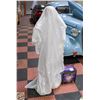 Image 1 : EKKY HOVERING GHOST RISES TO OVER 6FT WITH BOX
