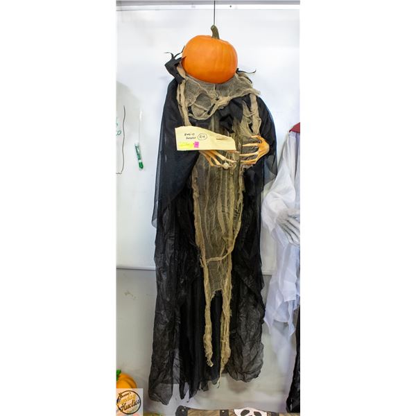 62" HANGING PUMPKIN HALLOWEEN DECOR