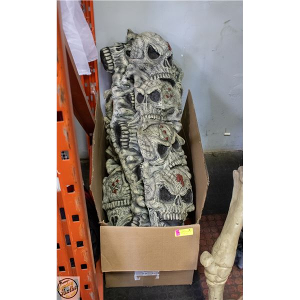 SKULL ARCH HALLOWEEN DECOR FITS AROUND DOOR