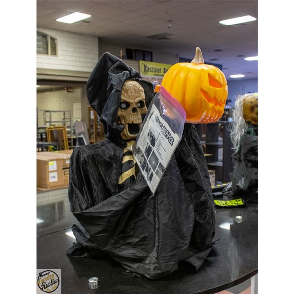 RISING REAPER HALLOWEEN DECOR WITH STEP ACTIVATOR