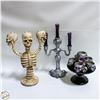 Image 1 : LOT OF SKELETON HALLOWEEN DECOR