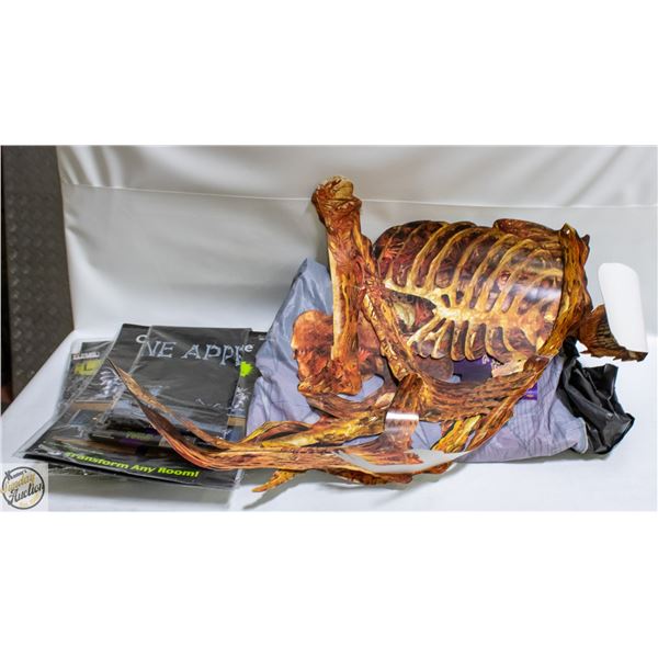 LOT OF HALLOWEEN DECORATING KITS