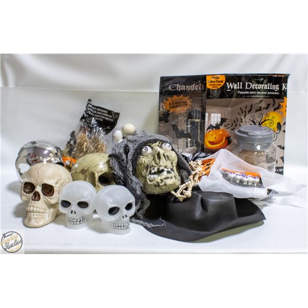 LOT OF ASSORTED HALLOWEEN DECOR