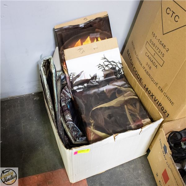 LARGE LOT OF SCENE SETTERS GIANT DECOR