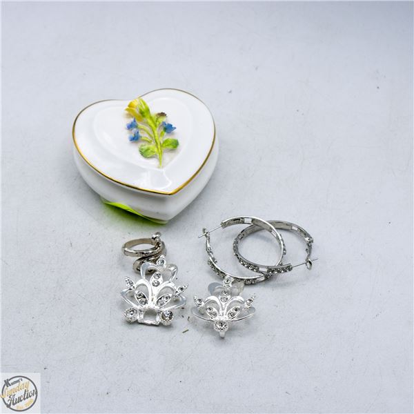 COALPORT BONE CHINA ENGLAND TRINKET BOX W/
