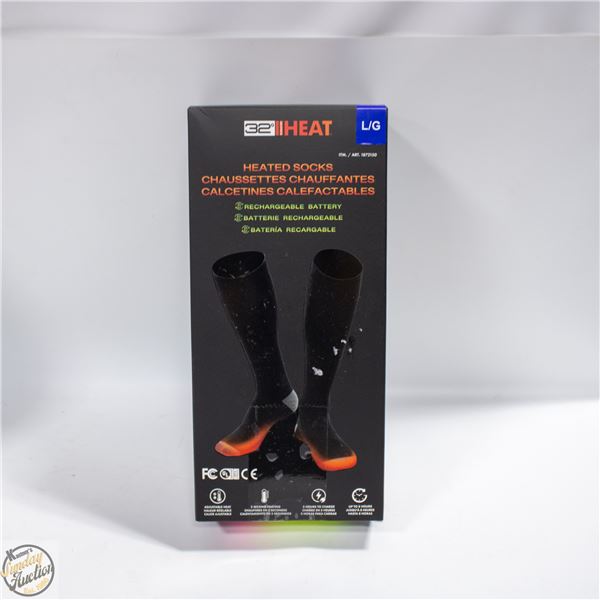 NEW 32 DEGREES HEATED SOCKS, SIZE LARGE