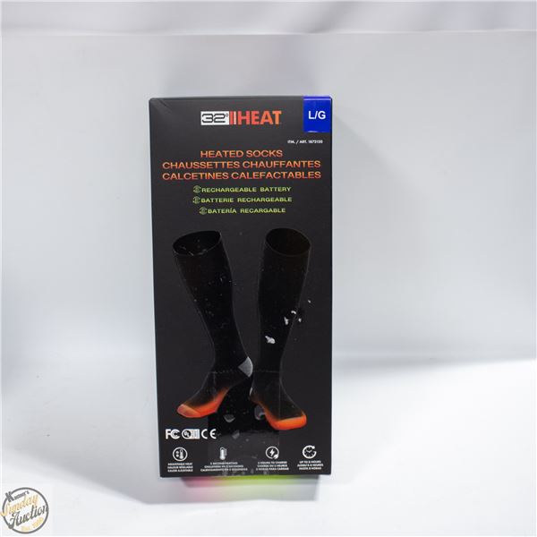 NEW 32 DEGREES HEATED SOCKS, SIZE LARGE