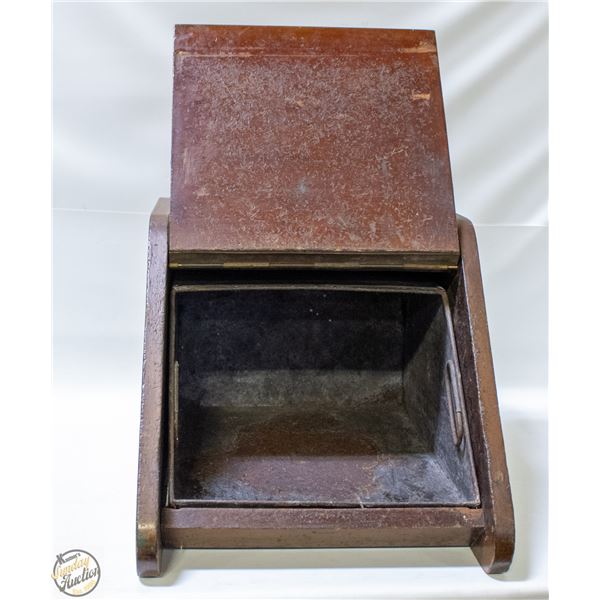 VICTORIAN COAL SCUTTLE BOX