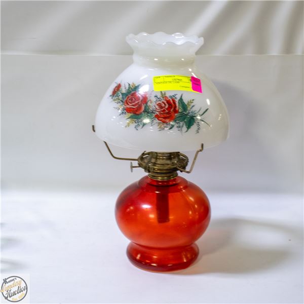 VINTAGE OIL LAMP H-13.5"