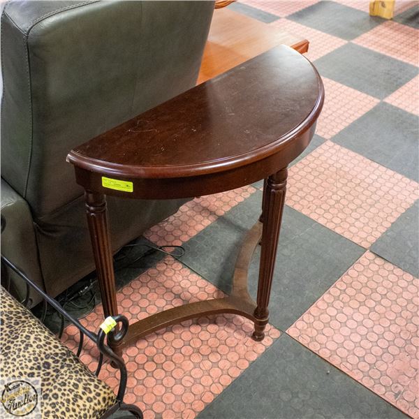 VINTAGE WOOD HALF MOON SIDE TABLE H-29"
