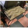 Image 1 : LEOPARD PRINT WROUGHT IRON BENCH
