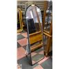 Image 1 : OVE STANDING FULL BODY SIZE LED LIT MIRROR