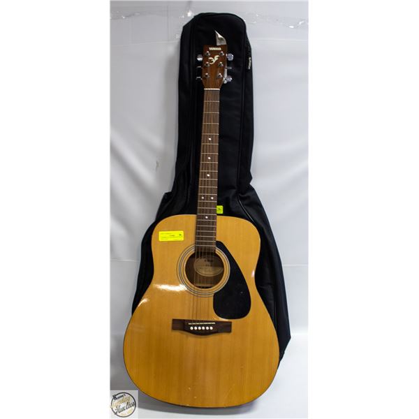 YAMAHA 310 ACOUSTIC NAT WITH SOFT CASE
