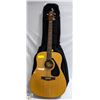 Image 1 : YAMAHA 310 ACOUSTIC NAT WITH SOFT CASE