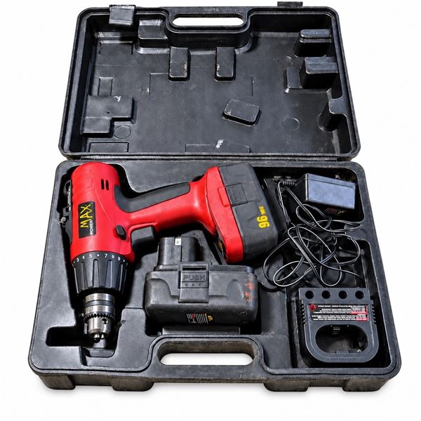MAX POWER DRILL 2 BATTERIES CHARGER + CASE
