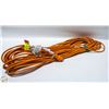 Image 1 : 100' EXTENSION CORD 3C16