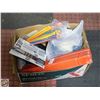 Image 1 : BOX LOT OF HARDWARE