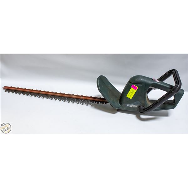 ELECTRIC HEDGE TRIMMERS
