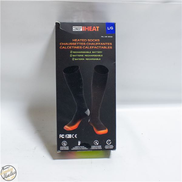 NEW 32 DEGREES HEATED SOCKS, SIZE LARGE