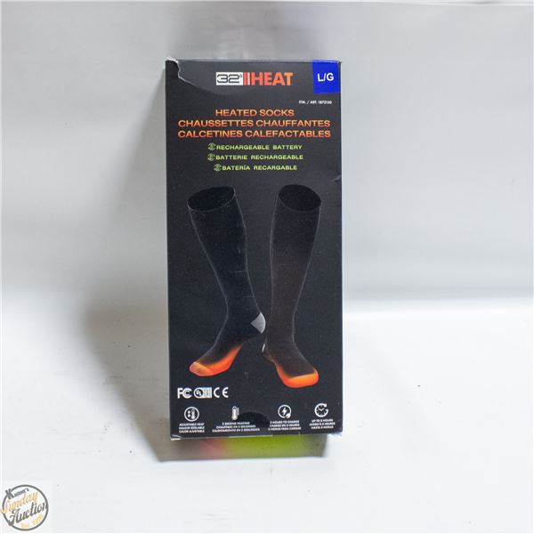 NEW 32 DEGREES HEATED SOCKS, SIZE LARGE