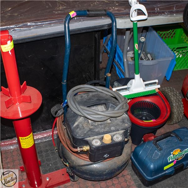 VINTAGE PORTABLE ROUND AIR COMPRESSOR MOUNTED