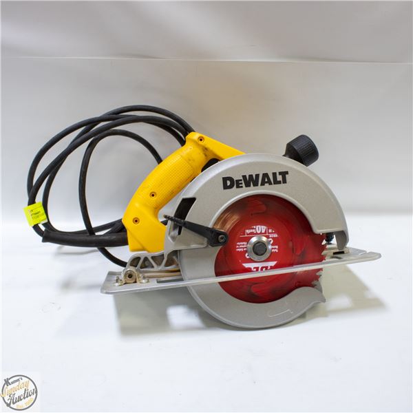 DEWALT CIRCULAR SAW CORDED