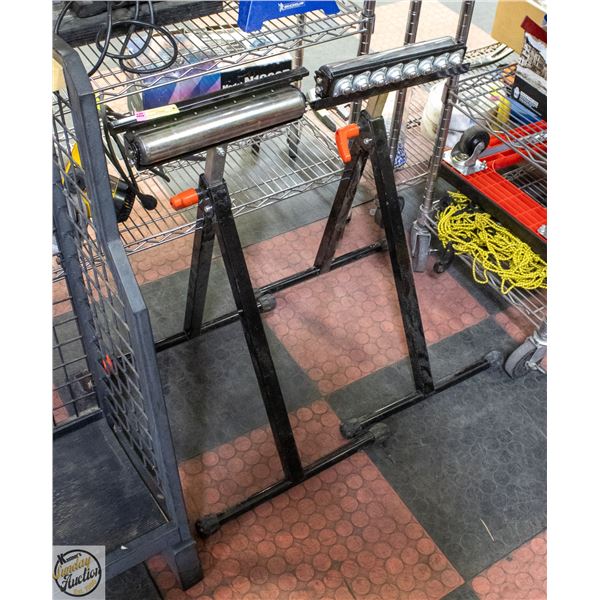 PAIR OF SINGLE ROLLER SUPPORT STANDS