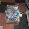 Image 1 : LARGE LOT OF PLUMBING AND BATHROOM SUPPLIES