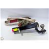 Image 1 : TOWING SAFETY CHAINS WITH LOCKS WITH