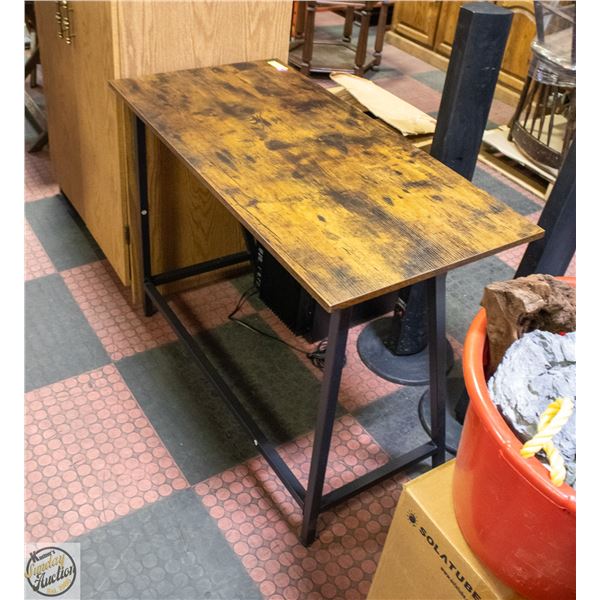 BROWN METAL LEG COMPUTER DESK
