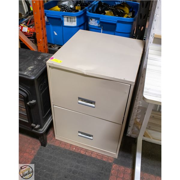 2 DRAWER FILE CABINET H-24.5" W-17.5" L-18.5"