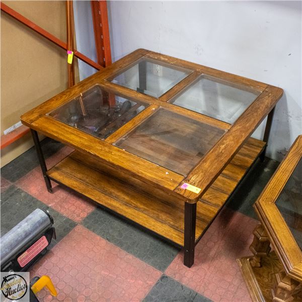 COFFEE TABLE H-18" W-36" L-36"