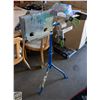 Image 1 : 3M TAPE STAND