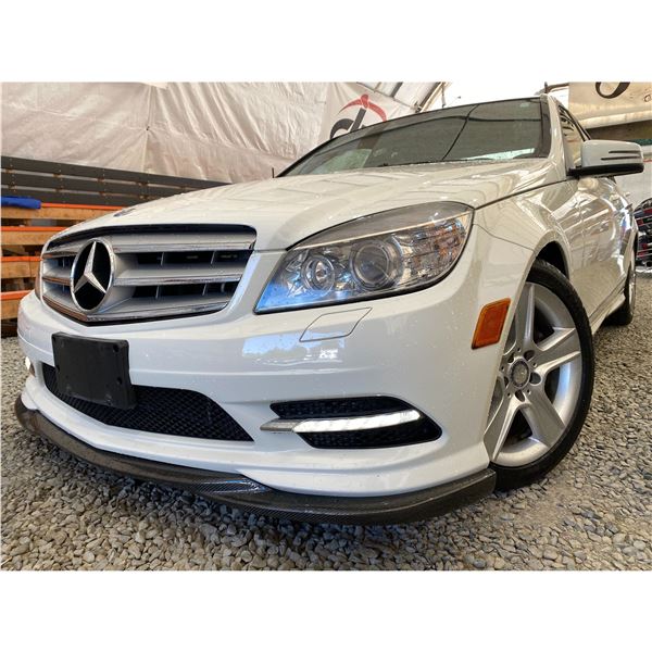 PARKSVILLE - 2011 MERCEDES-BENZ C-CLASS WHITE 175970 KMS - 483739-2