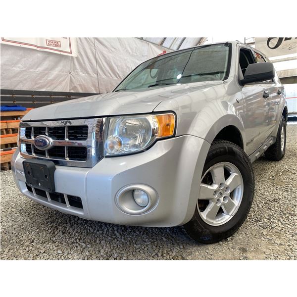 PARKSVILLE - 2008 FORD ESCAPE SILVER 202971 KMS - A31928-2