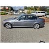 Image 16 : DUNCAN - 2011 BMW 323I GREY 234885 KMS - 936767-3  AWAITING PAPERS
