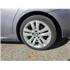 Image 17 : DUNCAN - 2011 BMW 323I GREY 234885 KMS - 936767-3  AWAITING PAPERS